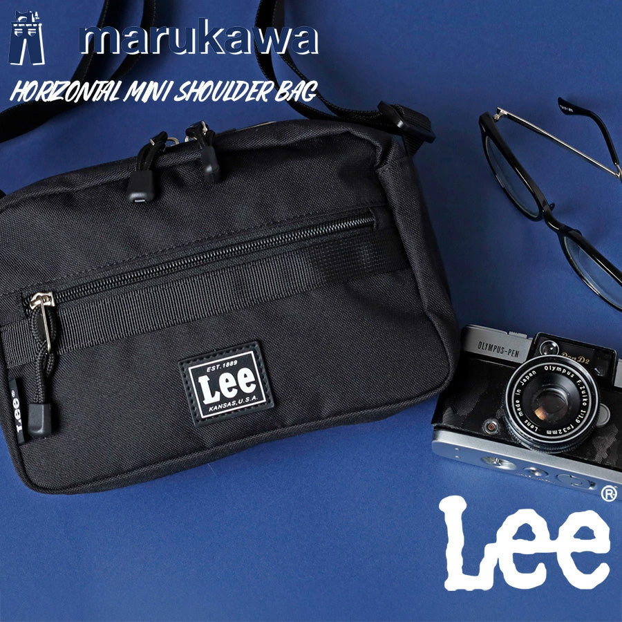 Lee リー ショルダーバッグ 横型 ミニ 軽量 小さめ メンズ レディース ユニセックス ブランド ワンポイント ロゴ ポリエステル シンプル スポーティ フェス 旅行(7727840041)